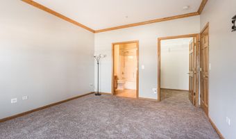 1251 W LAKE St 103, Addison, IL 60101