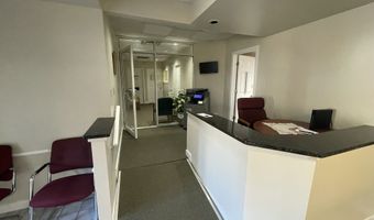 491 Main St, Branford, CT 06405