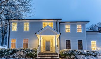 5 Hidden Valley Rd, Andover, NJ 07860