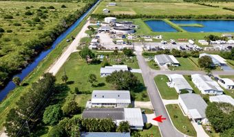 1188 Iriquois Dr, Barefoot Bay, FL 32976