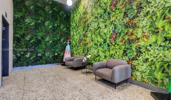 2820 NE 214th St 1006, Aventura, FL 33180