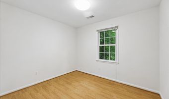 5032 KING DAVID Blvd, Annandale, VA 22003