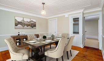 4 Main St, Ashburnham, MA 01430
