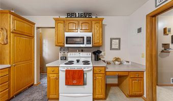 302 W Douglas St, Arlington, MN 55307