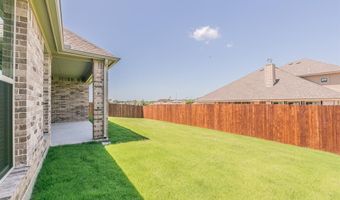 213 Navajo Trl, Alvarado, TX 76009