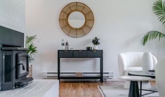 207 Kingsbury Dr, Aptos, CA 95003