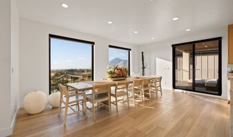 348 E HIDDEN LAKE Dr, Bountiful, UT 84010