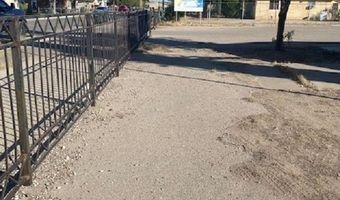 608 2322 Center Iris Street Ave, Carlsbad, NM 88220