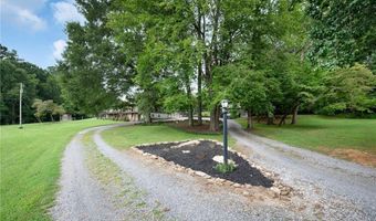 282 Cleghorn Dr, La Fayette, GA 30728