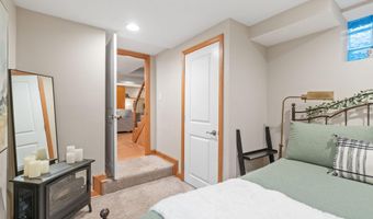 3732 Quebec Ave S, St. Louis Park, MN 55426