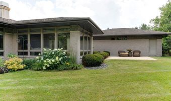 6660 Purcell Rd, Belleville, WI 53508