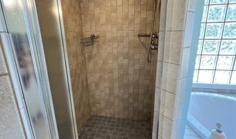 219 E McClendon St, Batesville, AR 72501