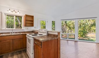 82 Mamao Pl, Haiku, HI 96708