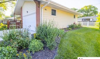 1828 William Dr, Beatrice, NE 68310