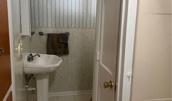 303 W Main St, Andover, OH 44003