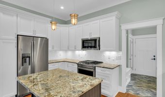 13 Tomlow Trce, Beaufort, SC 29906