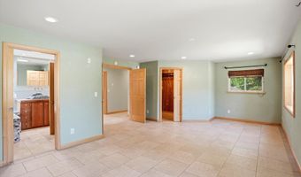 2100 Churchill Dr, Anchorage, AK 99517