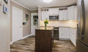 2404 Shaker Rdg, Benton, AR 72015