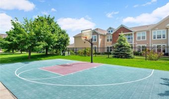 6665 Flycatcher Ln, Apple Valley, MN 55124
