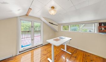 88 Lakeside Dr, Alloway, NJ 07461