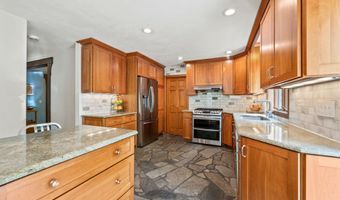 104 Barnes Hill Rd, Burlington, CT 06013