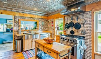 258 E State St, Albion, NY 14411