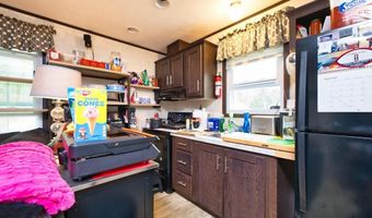 533 Forest Park, Middletown, RI 02842