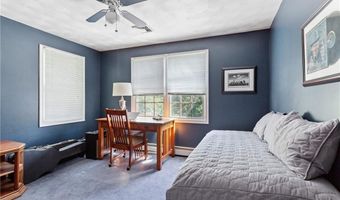 55 Little Pond County Rd, Cumberland, RI 02864
