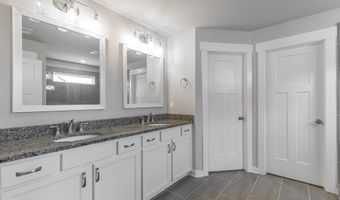 10829 Prairie Lake Dr, Apison, TN 37302