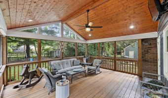 8520 Golf Ridge Dr, Charlotte, NC 28277