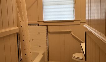 568 KALANIKOA St 2, Hilo, HI 96720