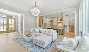 1801 Golfview Dr, Auburn, IN 46706