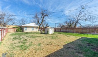 1425 12th St, Anson, TX 79501