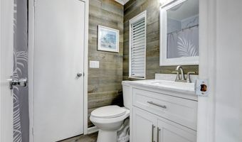 911 Yew St, Barefoot Bay, FL 32976