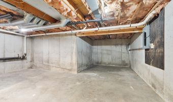 22 Briston Ct, Bedford, NH 03110