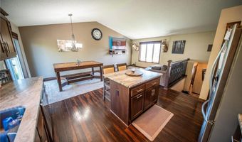 426 Creek Ave, Delano, MN 55328