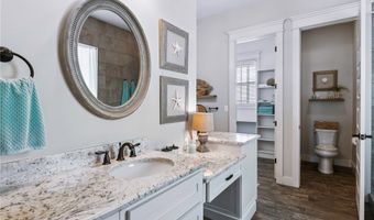 1009 Fiji Dr, Rockport, TX 78382
