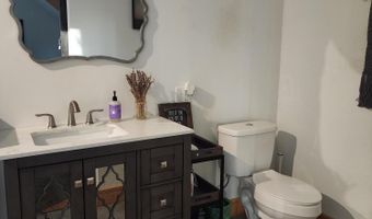 407 Whichers Mills Rd, Alfred, ME 04002