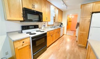 1225 Irving St, Alexandria, MN 56308