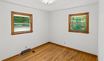 7 Hickerson Pl, Alton, IL 62002