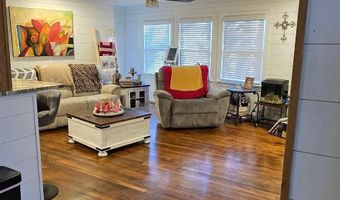 657 4th St NW, Arab, AL 35016