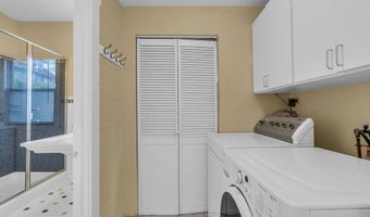 39 E End Ave, Avon By The Sea, NJ 07717