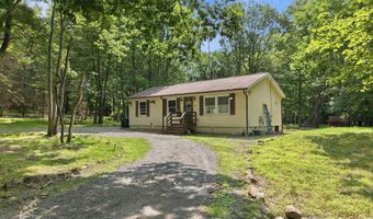 12 Highpoint Dr, Albrightsville, PA 18210