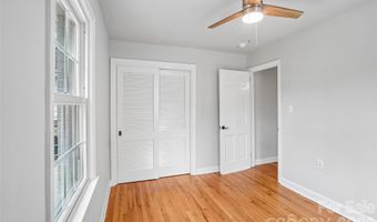 28 Ridgefield Pl, Asheville, NC 28803