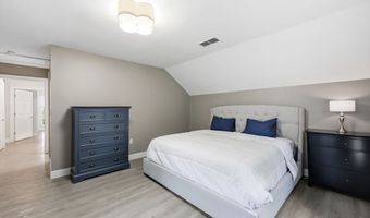 147 Mallard Dr 147, Avon, CT 06001