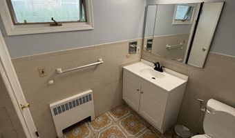 156 AVENUE C 1, Bayonne, NJ 07002