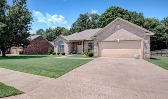 3816 Legacy Village Dr, Benton, AR 72015