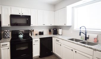 1308 SE C St, Bentonville, AR 72712