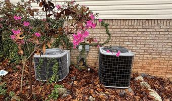 150 CHESTNUT Dr, Alabaster, AL 35007