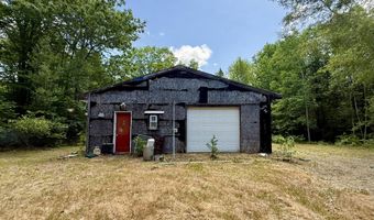 481 Airline Rd, Baileyville, ME 04694